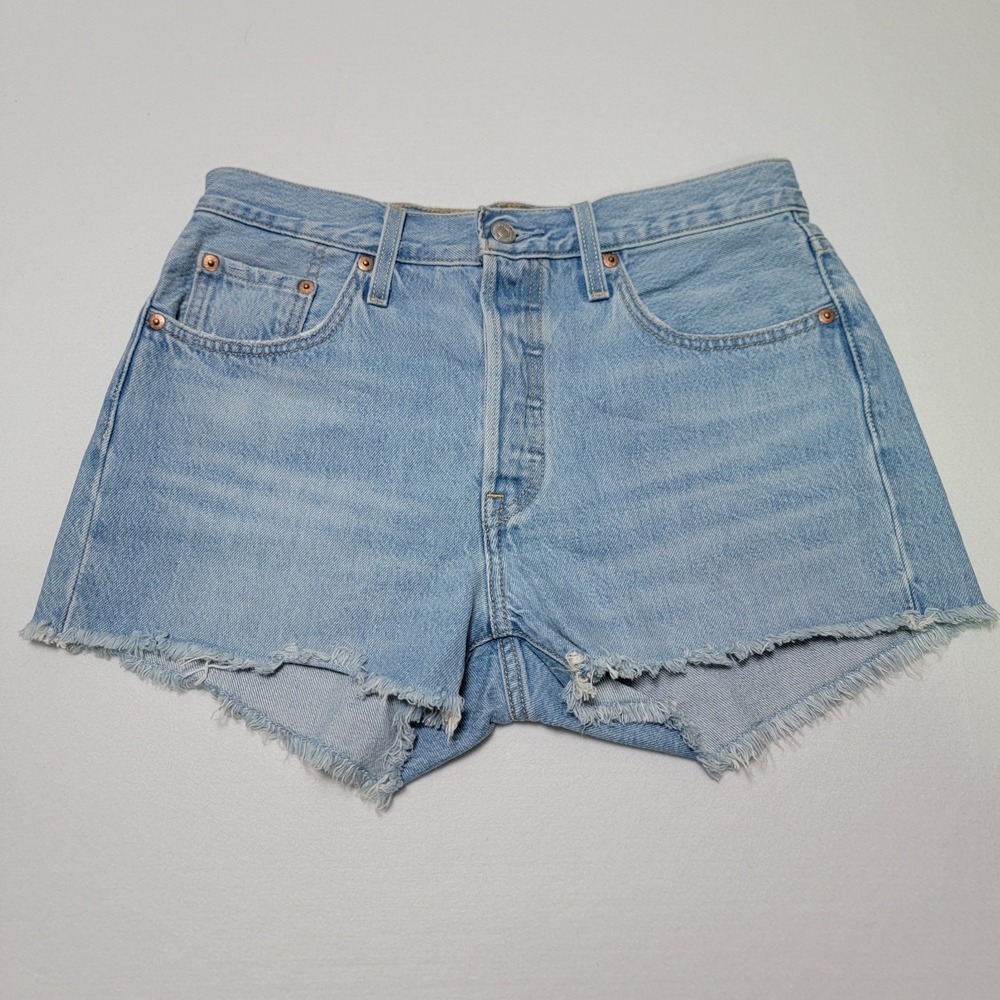 Levi's 501 High Rise Button‎ Fly Cutoff Shorts W28 Light Wash Raw Hem